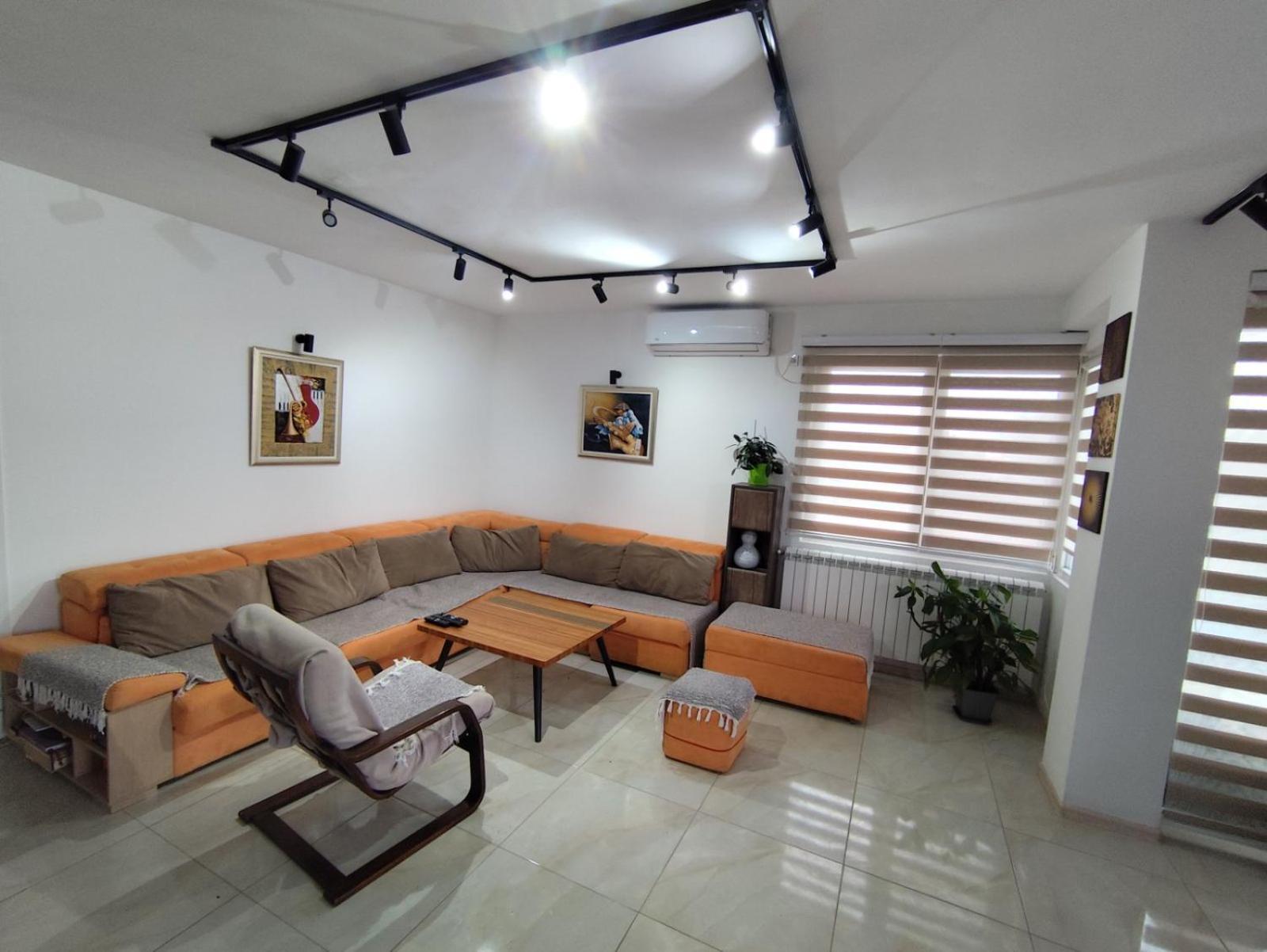 City View Apartment Üsküp Dış mekan fotoğraf